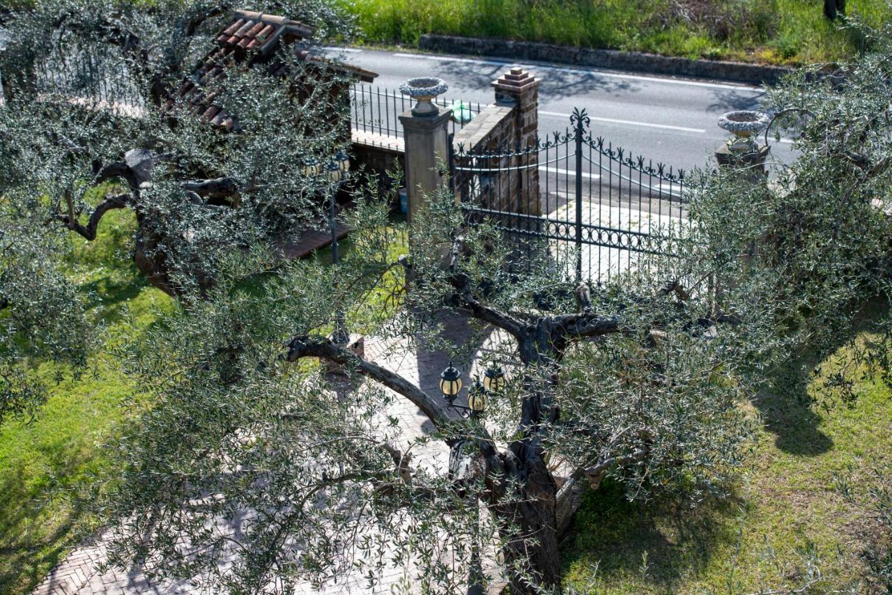 فندق La Ginestra Castel San Lorenzo المظهر الخارجي الصورة