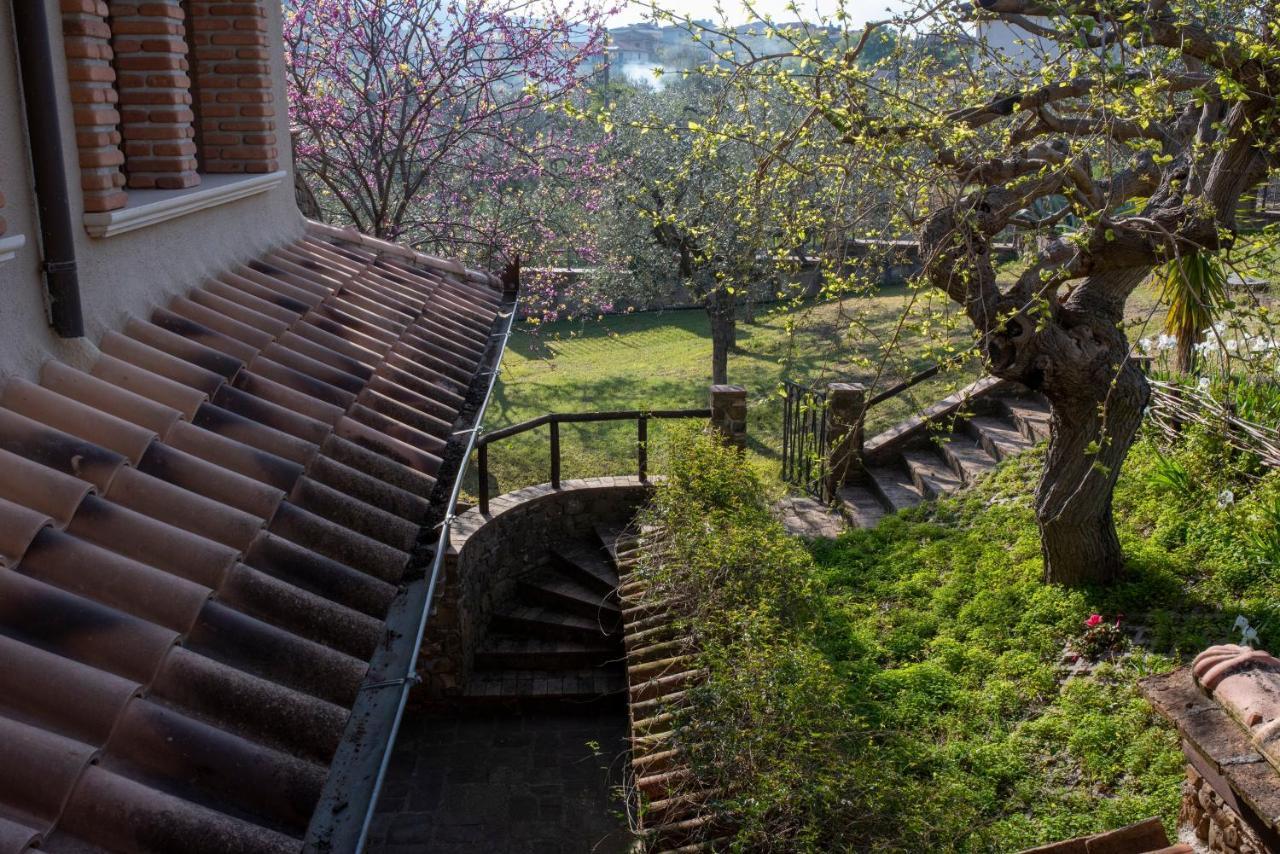 فندق La Ginestra Castel San Lorenzo المظهر الخارجي الصورة