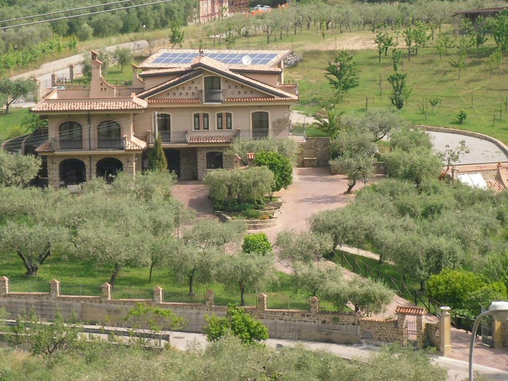 فندق La Ginestra Castel San Lorenzo المظهر الخارجي الصورة
