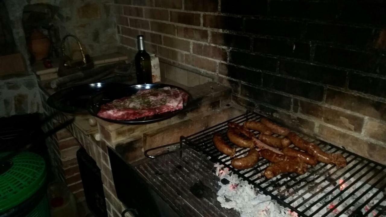 فندق La Ginestra Castel San Lorenzo المظهر الخارجي الصورة